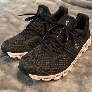 On Cloudswift Running Shoe